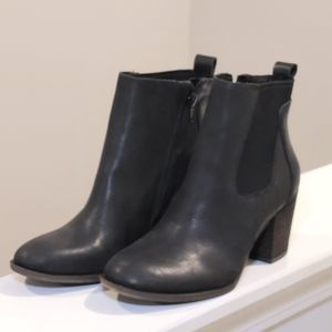 Lucky Brand 7M Women's Brown Leather Elastic Side Ankle Boots